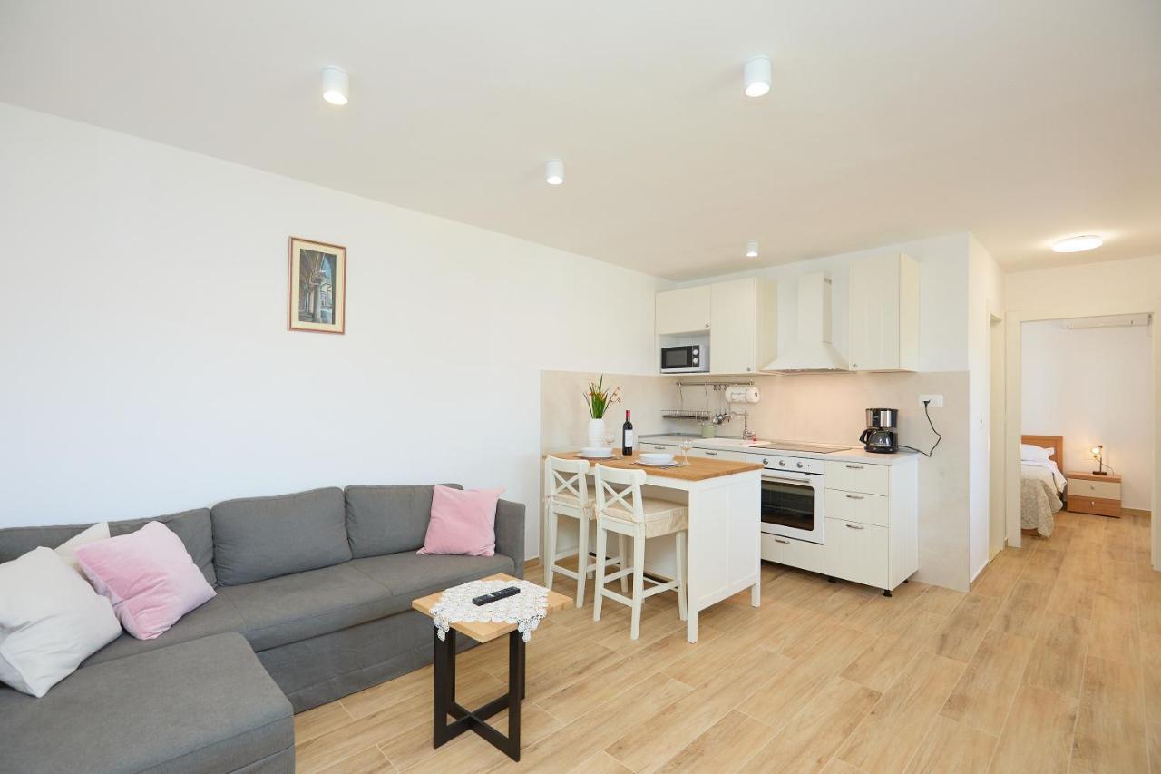 Guest House Anica Ντουμπρόβνικ Εξωτερικό φωτογραφία
