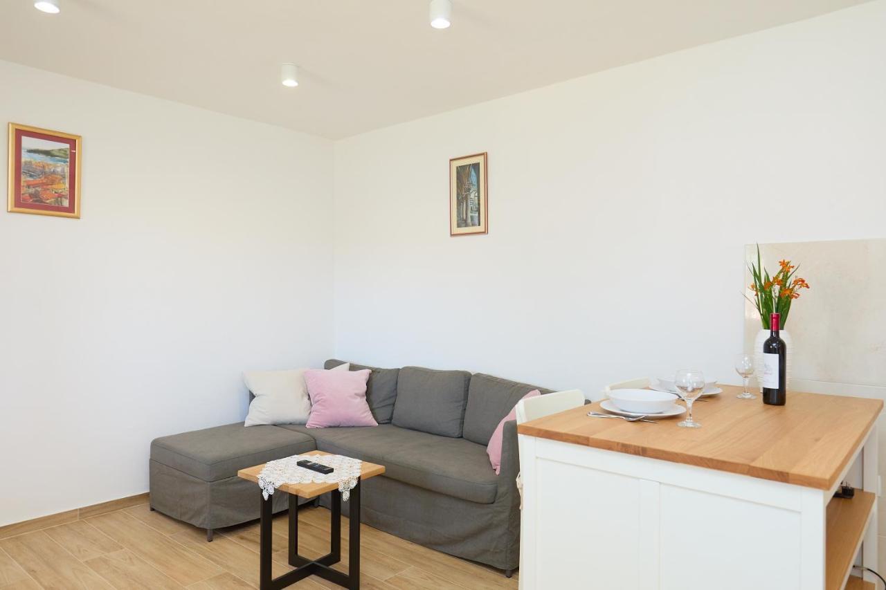 Guest House Anica Ντουμπρόβνικ Εξωτερικό φωτογραφία