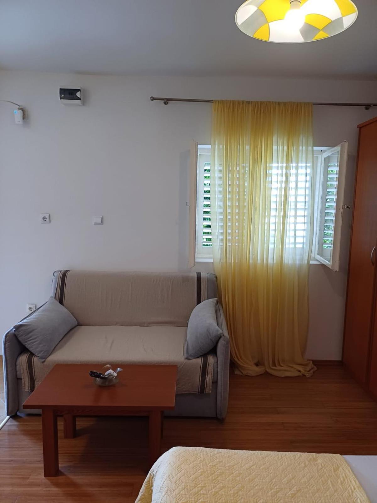 Guest House Anica Ντουμπρόβνικ Εξωτερικό φωτογραφία
