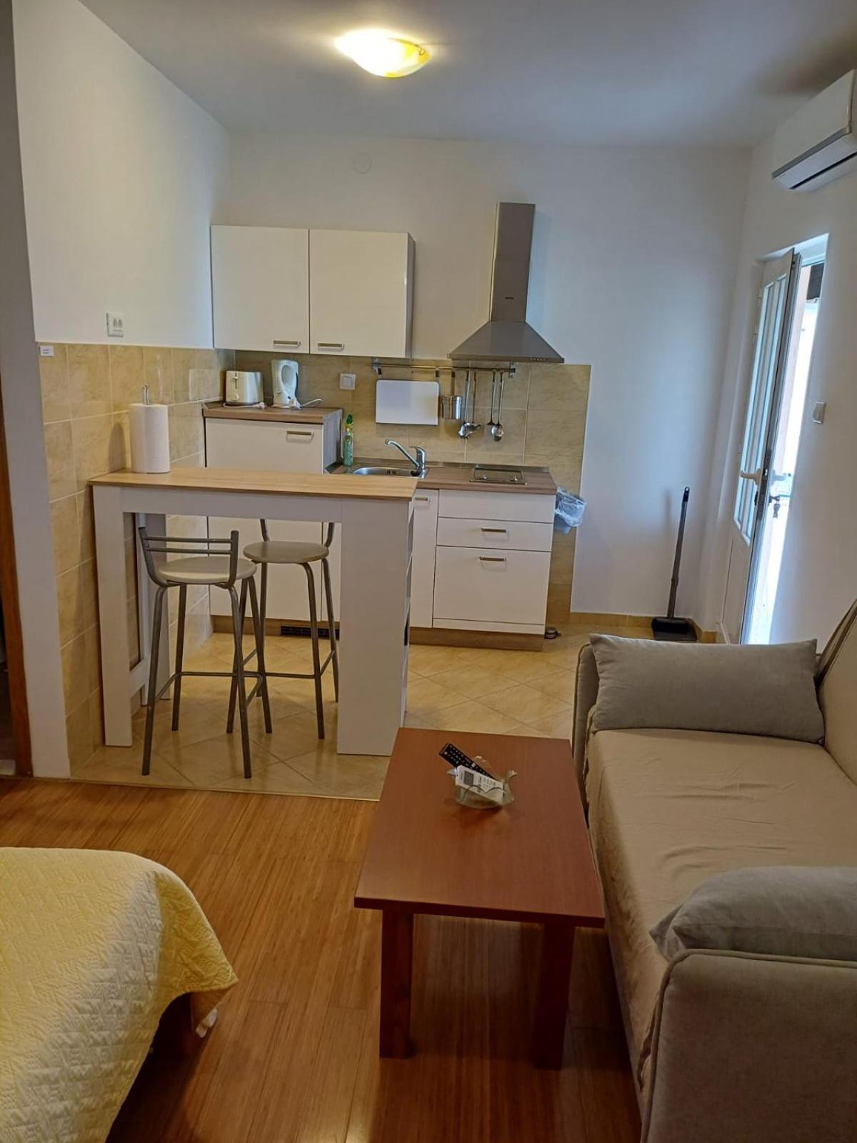 Guest House Anica Ντουμπρόβνικ Εξωτερικό φωτογραφία